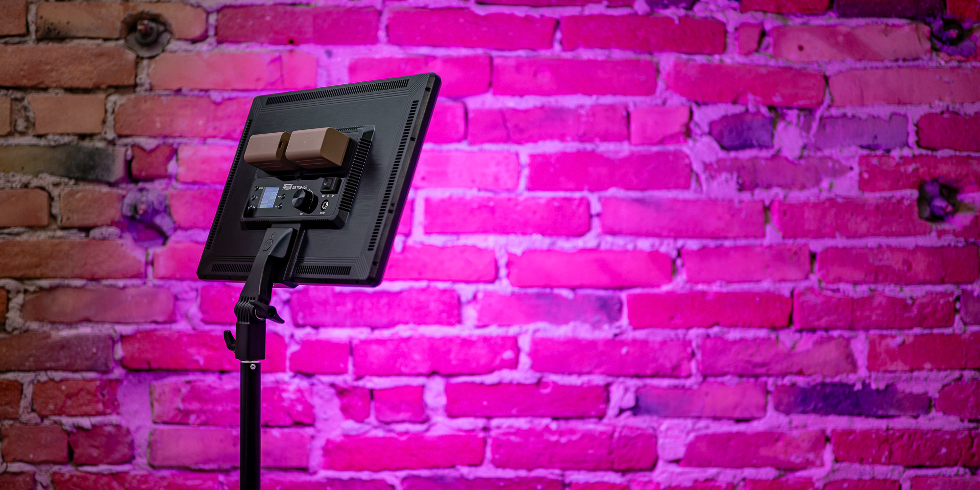 Lampa LED Newell Air 1100 RGB